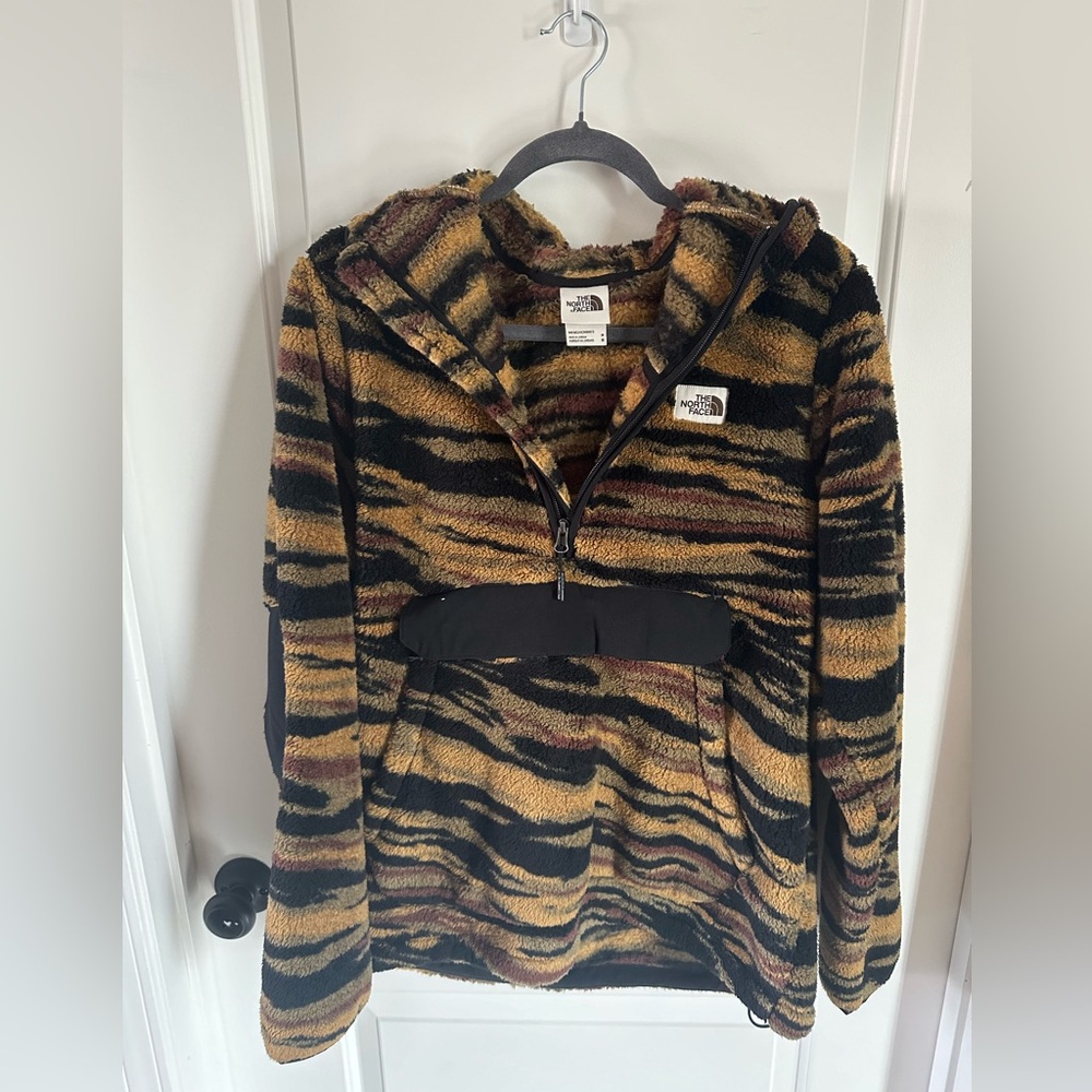 The North Face Black and Gold Patterned Fleece